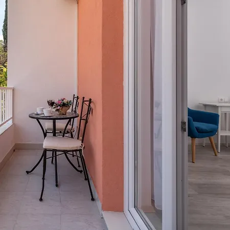 Bed & Breakfast Lux