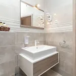 Lux Panzió 4*