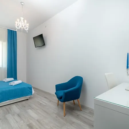 Lux Trogir