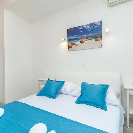 Lux Panzió Trogir